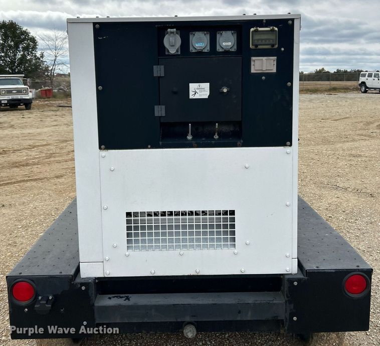 image for item EK3659 2005 Ingersoll Rand G120 generator