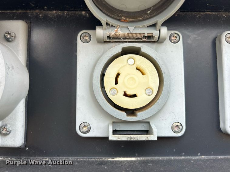 image for item EK3659 2005 Ingersoll Rand G120 generator