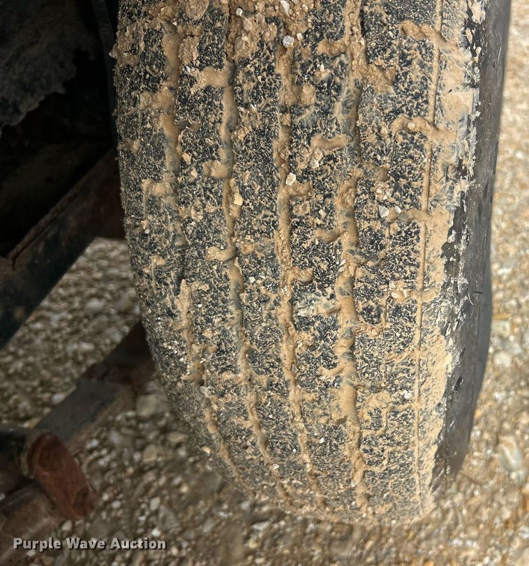 image for item EK3659 2005 Ingersoll Rand G120 generator