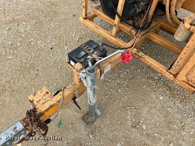 image for item EK3660 Bandit 65AW wood chipper