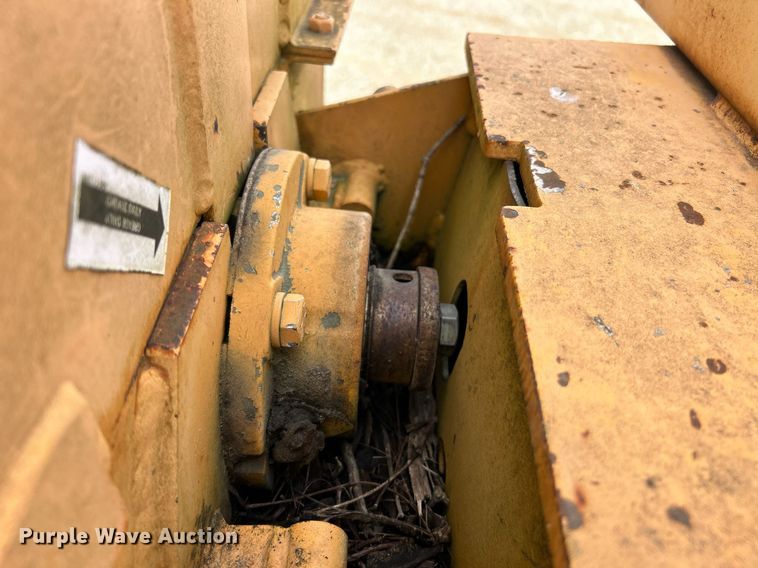 image for item EK3660 Bandit 65AW wood chipper