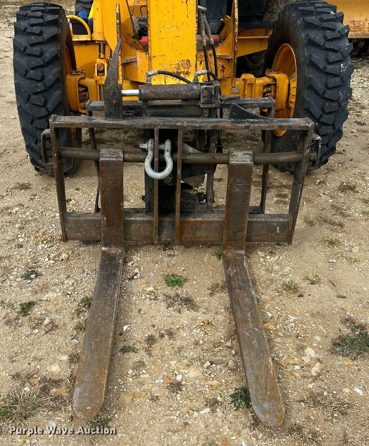 image for item EK3661 1999 JCB 506C telehandler