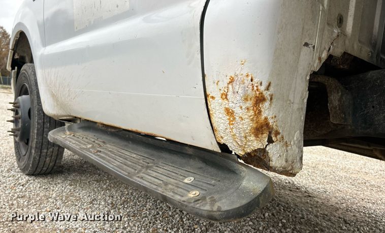 image for item EK3686 1999 Ford F450 Super Duty XL dump truck