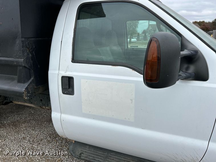 image for item EK3686 1999 Ford F450 Super Duty XL dump truck