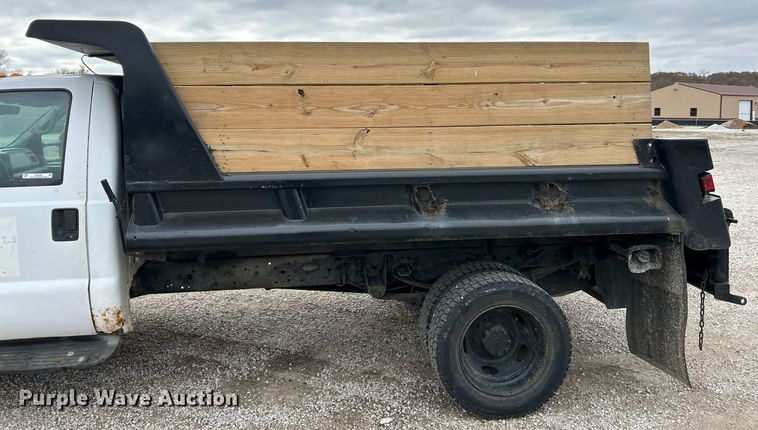 image for item EK3686 1999 Ford F450 Super Duty XL dump truck