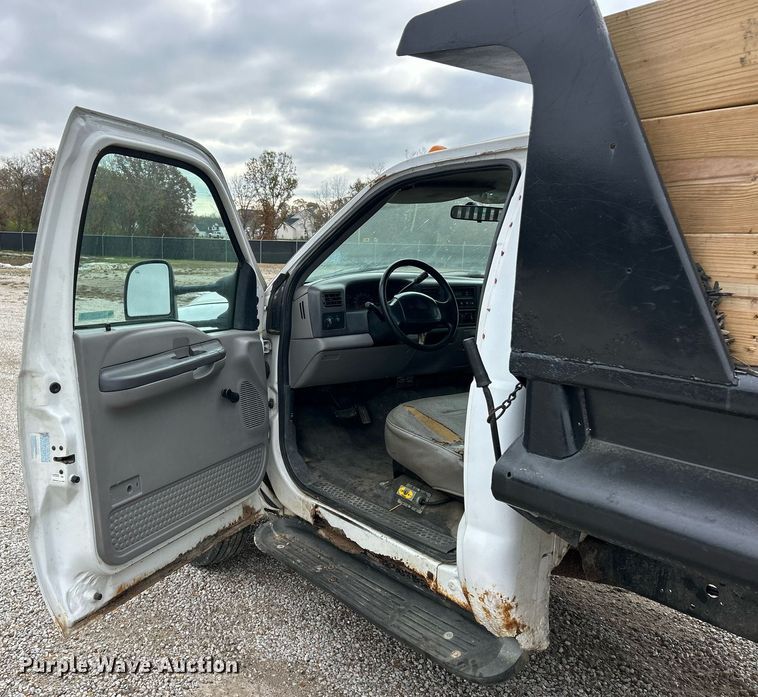 image for item EK3686 1999 Ford F450 Super Duty XL dump truck