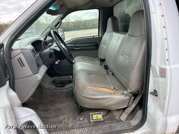 image for item EK3686 1999 Ford F450 Super Duty XL dump truck