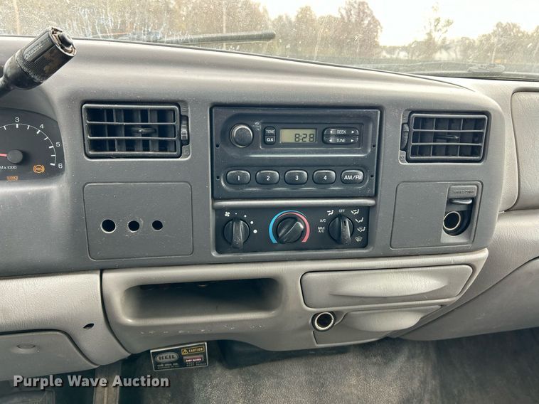 image for item EK3686 1999 Ford F450 Super Duty XL dump truck