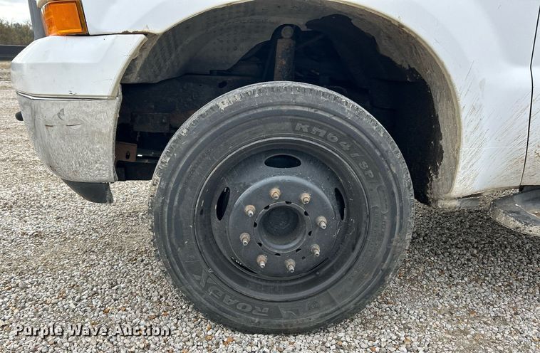 image for item EK3686 1999 Ford F450 Super Duty XL dump truck