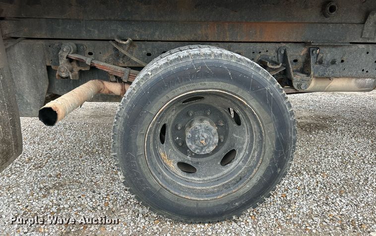 image for item EK3686 1999 Ford F450 Super Duty XL dump truck