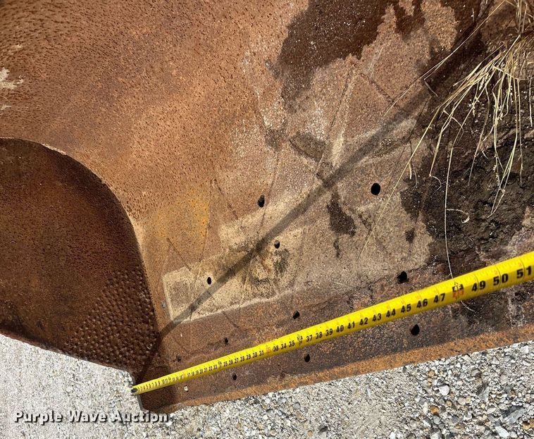 image for item EK3690 John Deere track loader