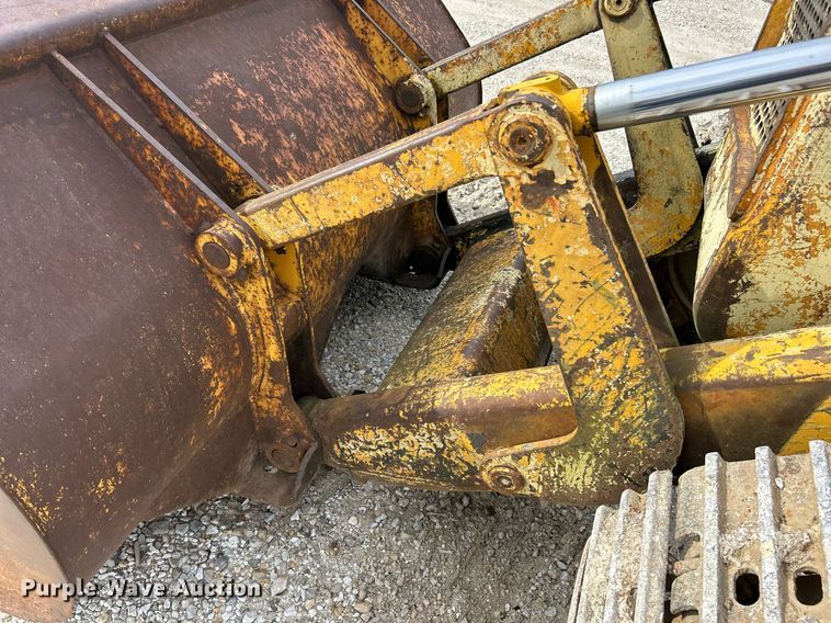 image for item EK3690 John Deere track loader