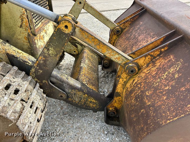 image for item EK3690 John Deere track loader