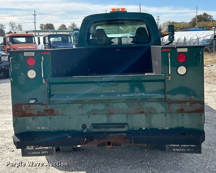 image for item EK3695 2008 GMC C4500 Crew Cab utility / service truck