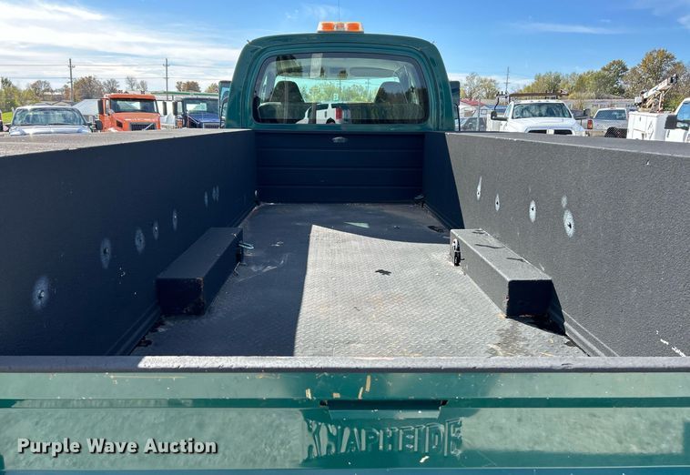 image for item EK3695 2008 GMC C4500 Crew Cab utility / service truck