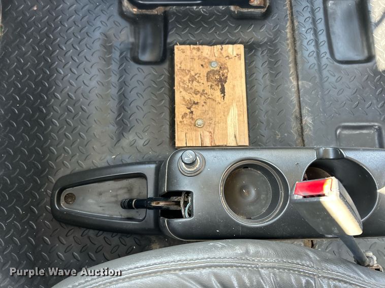 image for item EK3695 2008 GMC C4500 Crew Cab utility / service truck