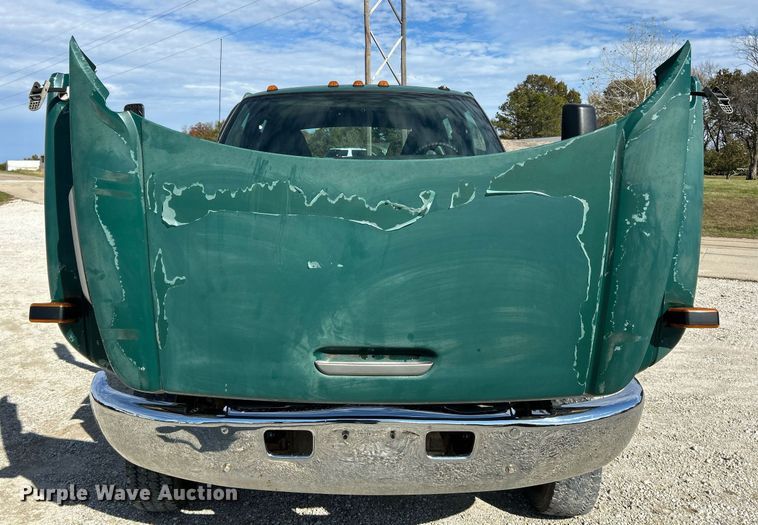 image for item EK3695 2008 GMC C4500 Crew Cab utility / service truck