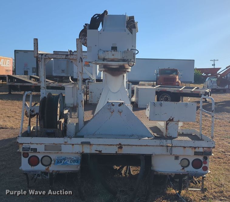 image for item EQ2397 Altec DL42 BR digger derrick bed