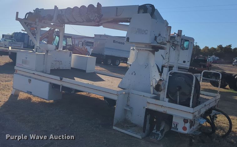 image for item EQ2397 Altec DL42 BR digger derrick bed