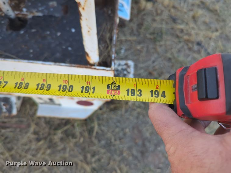 image for item EQ2397 Altec DL42 BR digger derrick bed