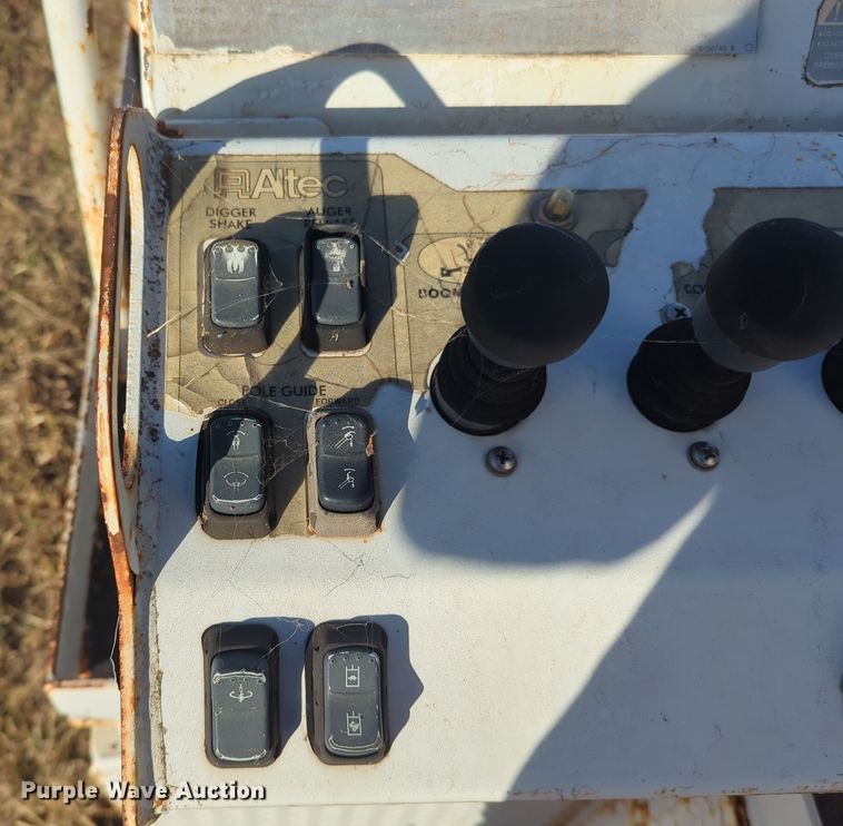 image for item EQ2397 Altec DL42 BR digger derrick bed