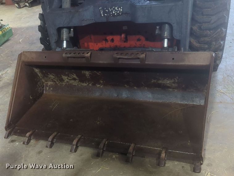 image for item EQ2448 Thomas B403/LQ170R skid steer loader