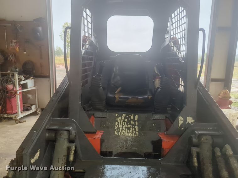 image for item EQ2448 Thomas B403/LQ170R skid steer loader