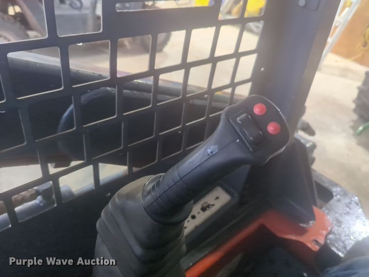 image for item EQ2448 Thomas B403/LQ170R skid steer loader