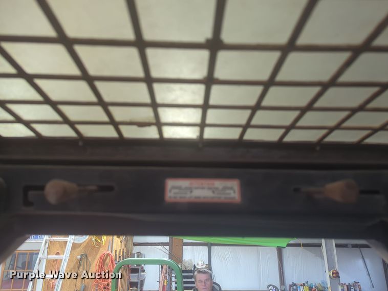 image for item EQ2448 Thomas B403/LQ170R skid steer loader