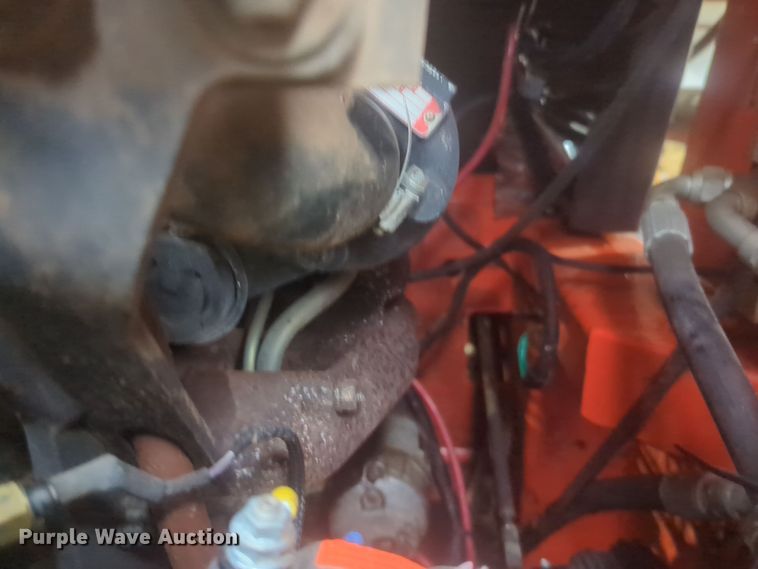 image for item EQ2448 Thomas B403/LQ170R skid steer loader