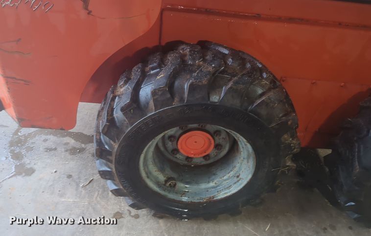 image for item EQ2448 Thomas B403/LQ170R skid steer loader