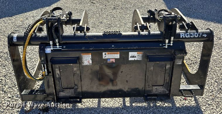 image for item EQ3582 Kubota  RG3074 skid steer grapple bucket