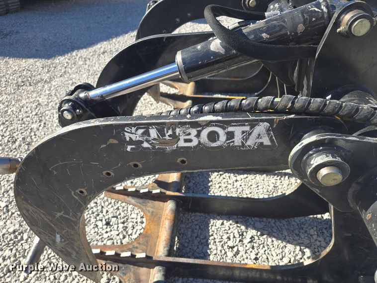 image for item EQ3582 Kubota  RG3074 skid steer grapple bucket