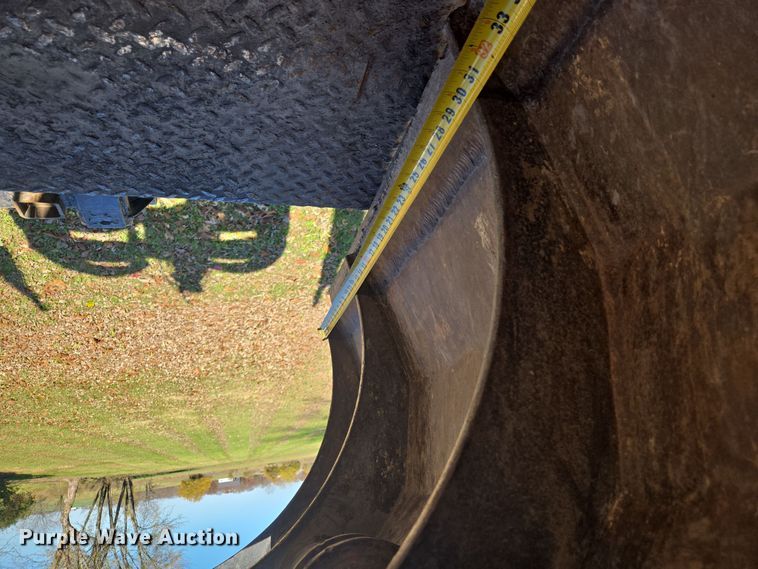 image for item EQ3584 1997 Ford  Max L-9000 grapple truck