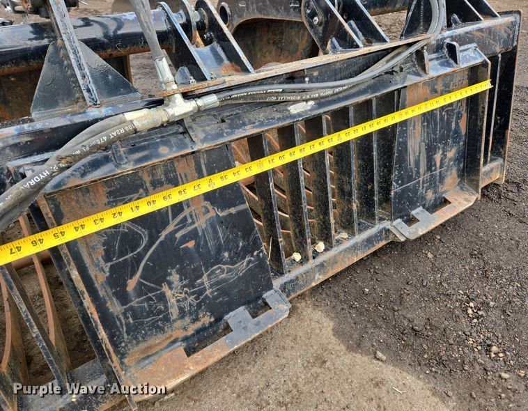 image for item ER5002 Stinger RG66 skid steer grapple bucket