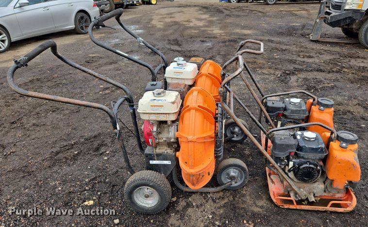 image for item ER5005 Mikasa MVC-82VHW plate compactor