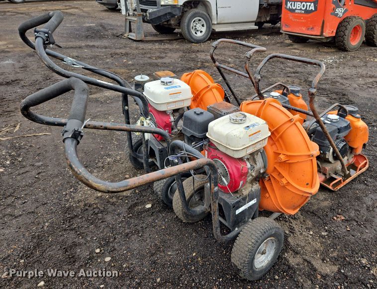 image for item ER5005 Mikasa MVC-82VHW plate compactor