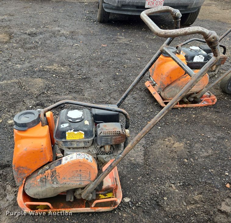 image for item ER5005 Mikasa MVC-82VHW plate compactor