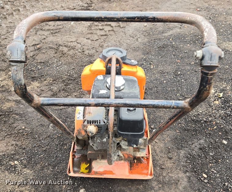 image for item ER5005 Mikasa MVC-82VHW plate compactor