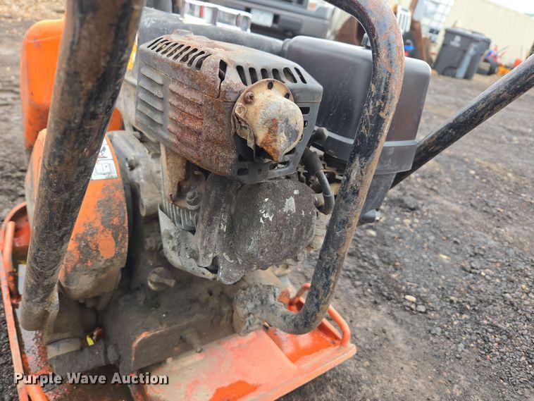 image for item ER5005 Mikasa MVC-82VHW plate compactor