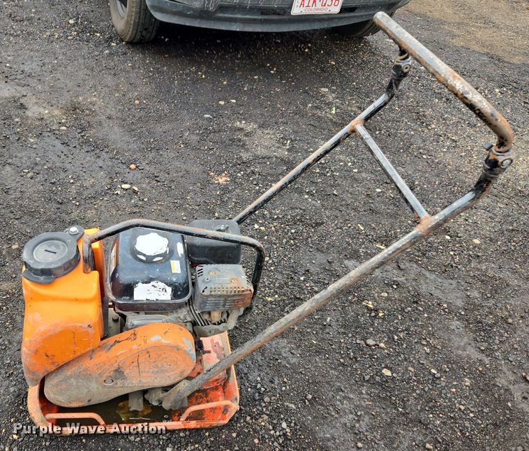 image for item ER5005 Mikasa MVC-82VHW plate compactor