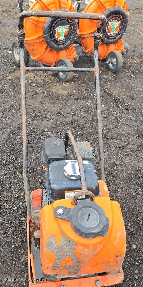 image for item ER5005 Mikasa MVC-82VHW plate compactor