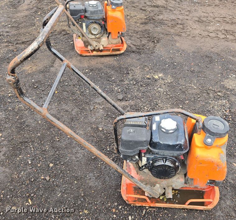 image for item ER5005 Mikasa MVC-82VHW plate compactor