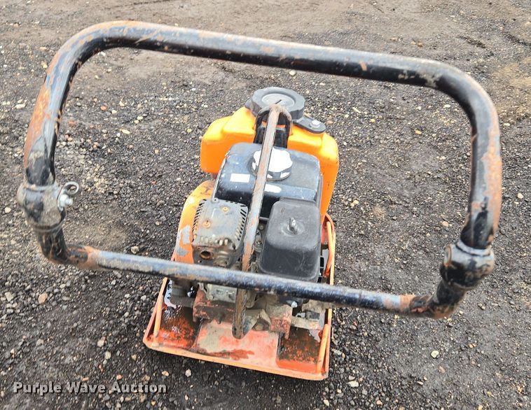 image for item ER5005 Mikasa MVC-82VHW plate compactor