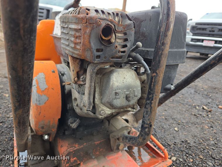 image for item ER5005 Mikasa MVC-82VHW plate compactor