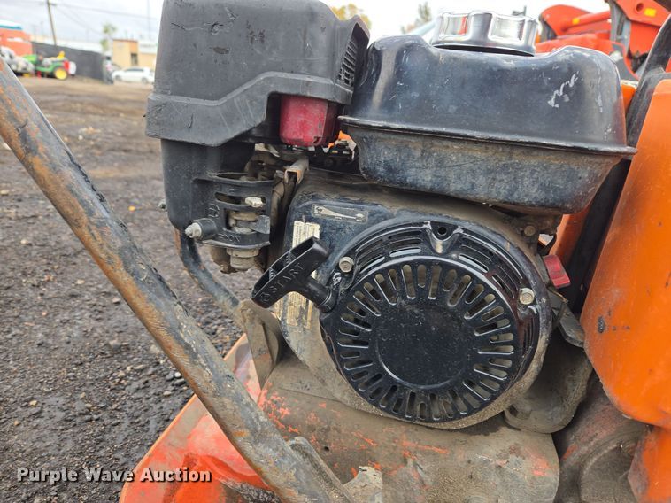 image for item ER5005 Mikasa MVC-82VHW plate compactor