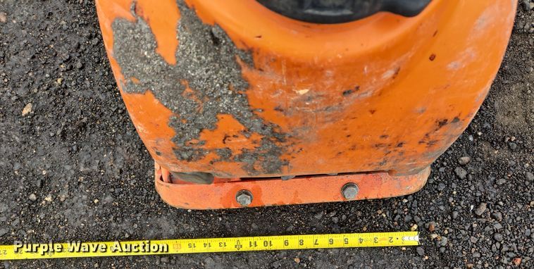 image for item ER5005 Mikasa MVC-82VHW plate compactor