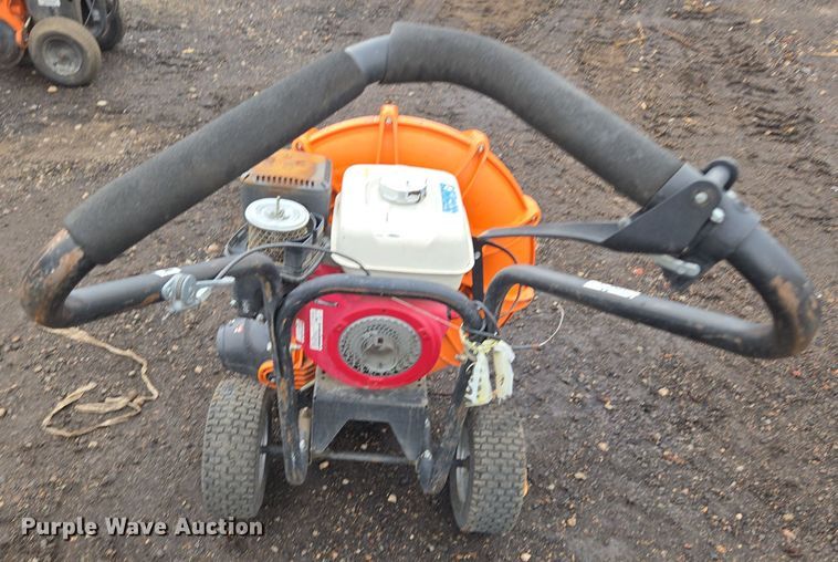 image for item ER5005 Mikasa MVC-82VHW plate compactor