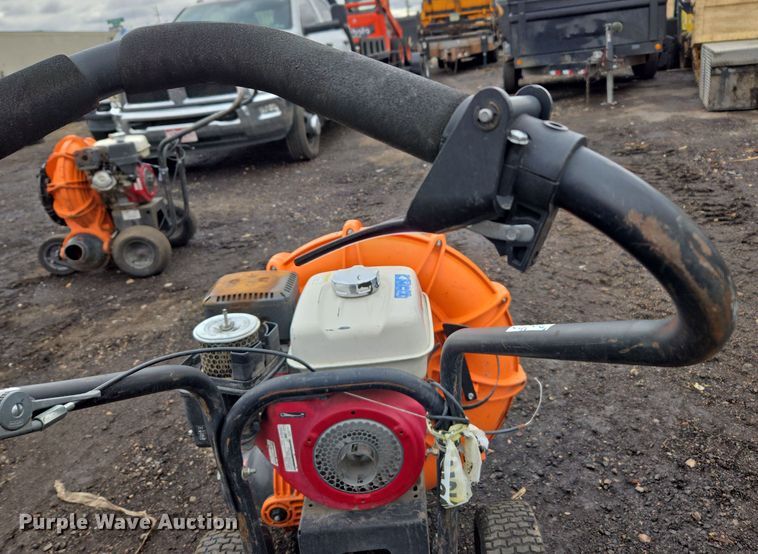 image for item ER5005 Mikasa MVC-82VHW plate compactor