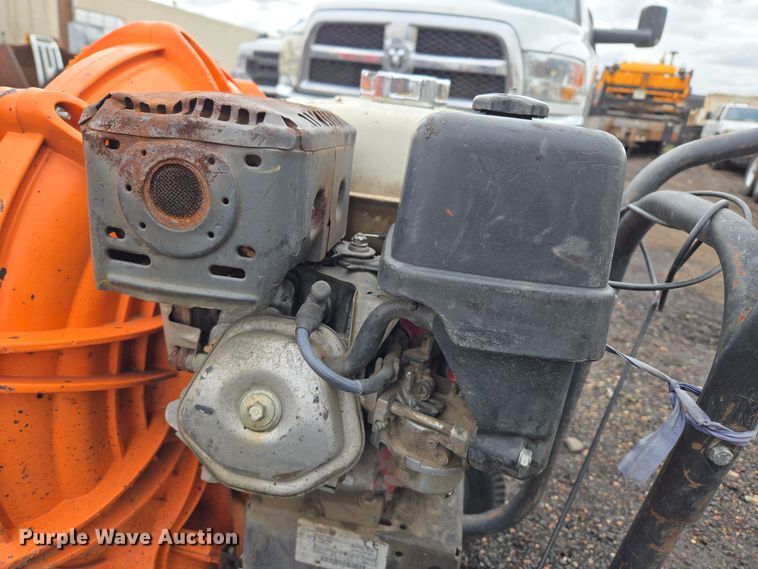 image for item ER5005 Mikasa MVC-82VHW plate compactor